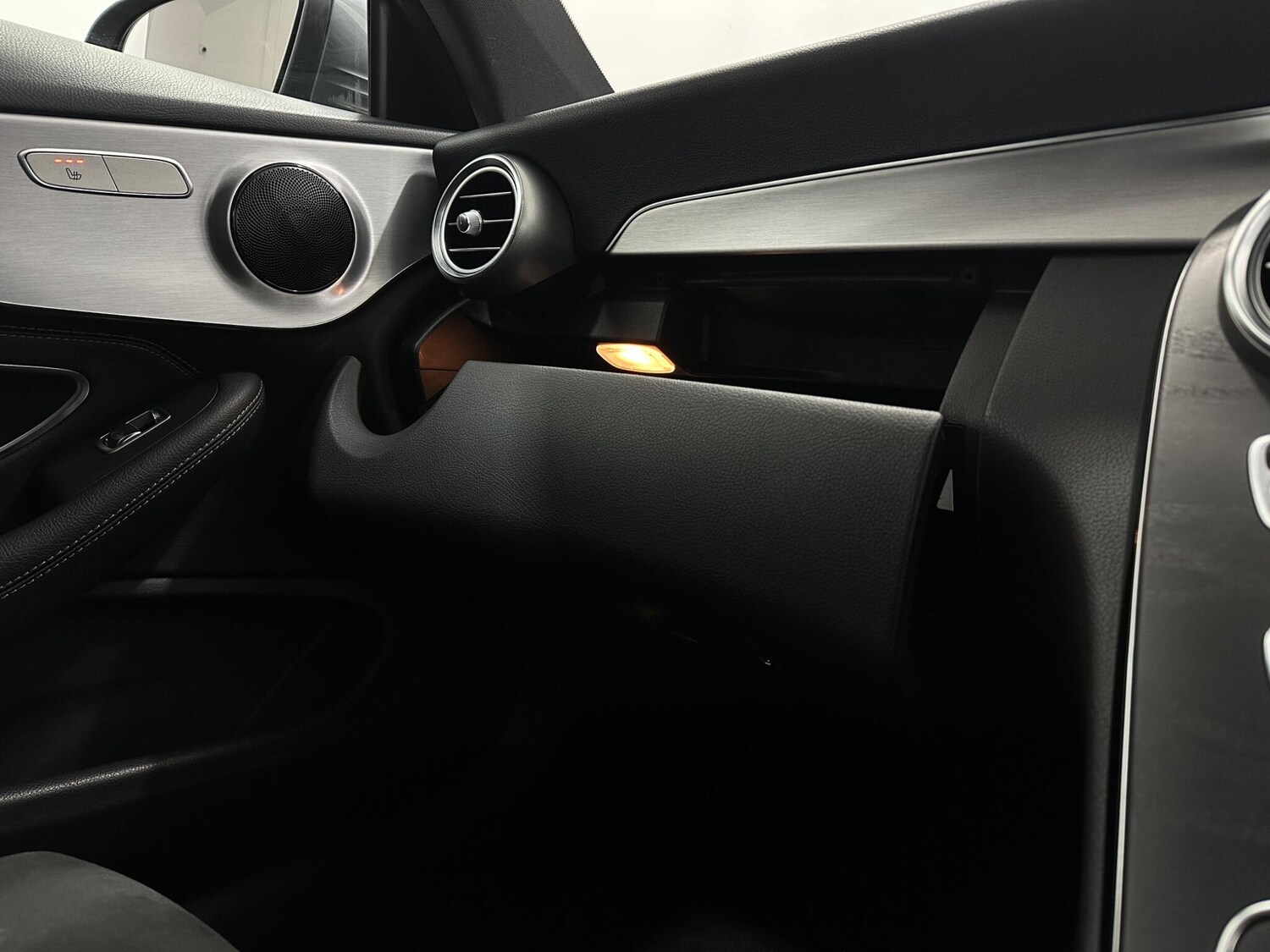 Used Mercedes-Benz C Class for sale - 77723383: Photo 28