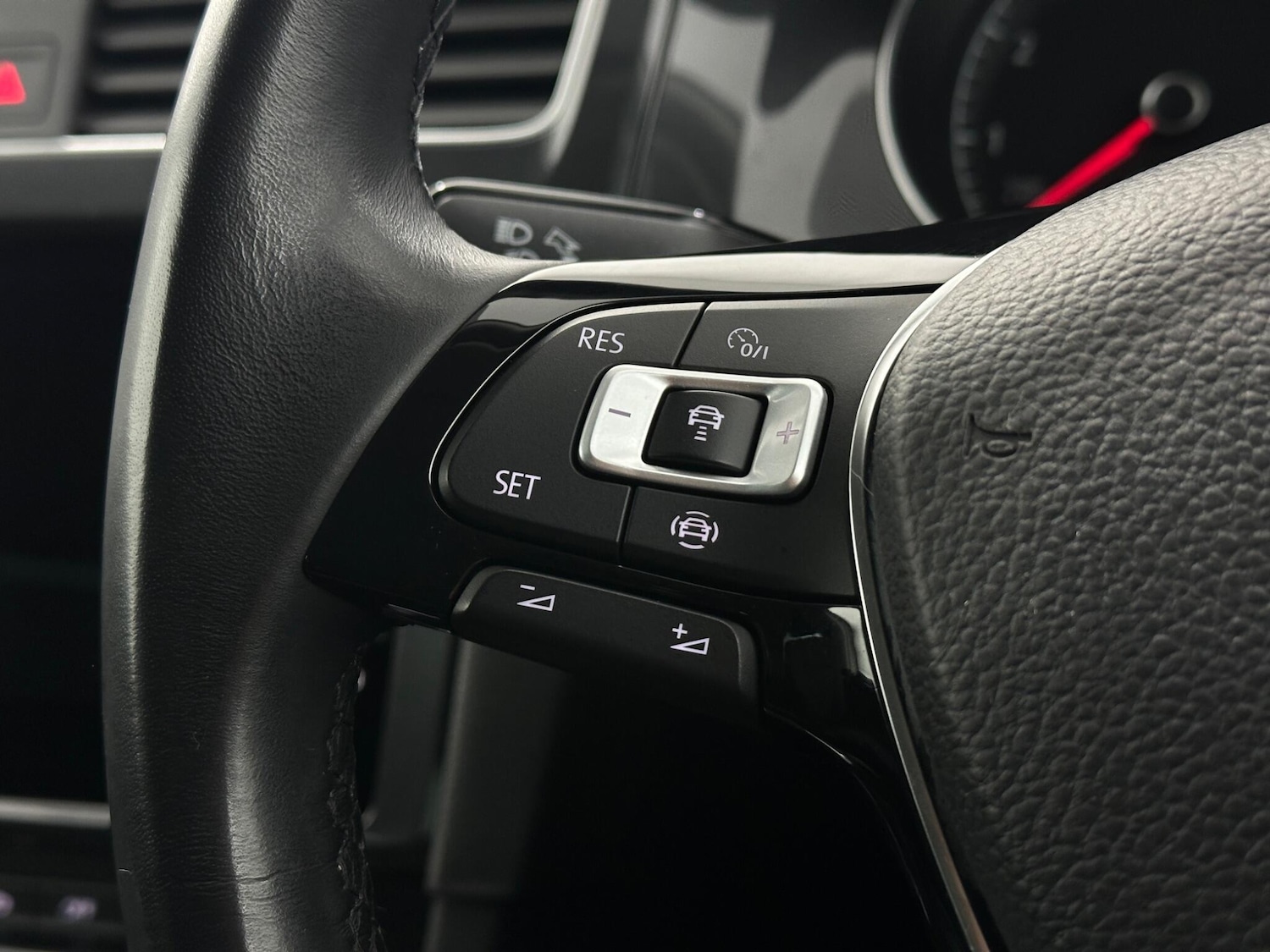 Used Volkswagen Golf 2019 for sale - 76878481: Photo 13