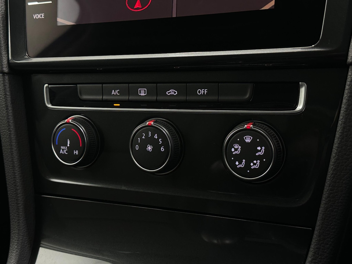 Used Volkswagen Golf 2019 for sale - 76878481: Photo 21