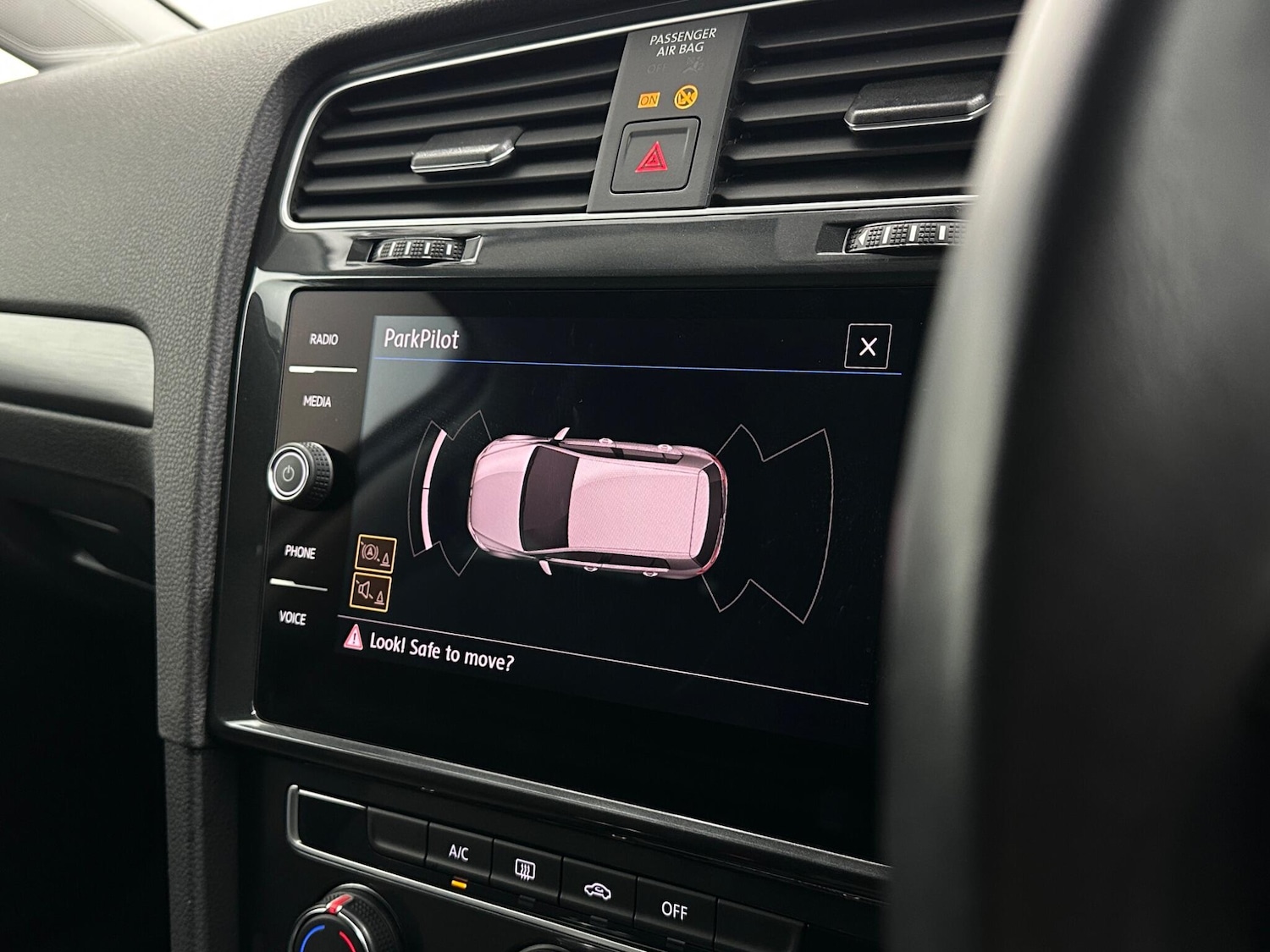 Used Volkswagen Golf 2019 for sale - 76878481: Photo 23