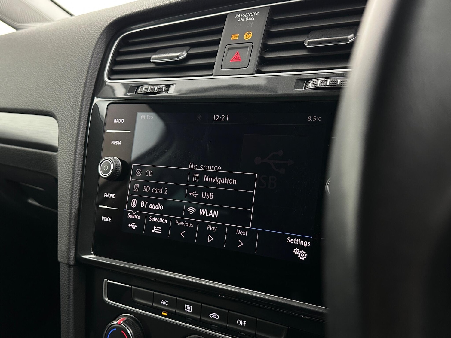 Used Volkswagen Golf 2019 for sale - 76878481: Photo 25