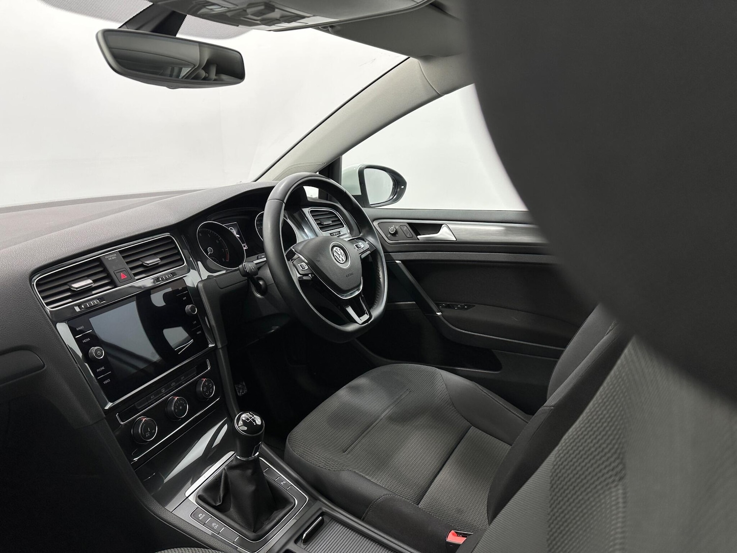 Used Volkswagen Golf 2019 for sale - 76878481: Photo 29