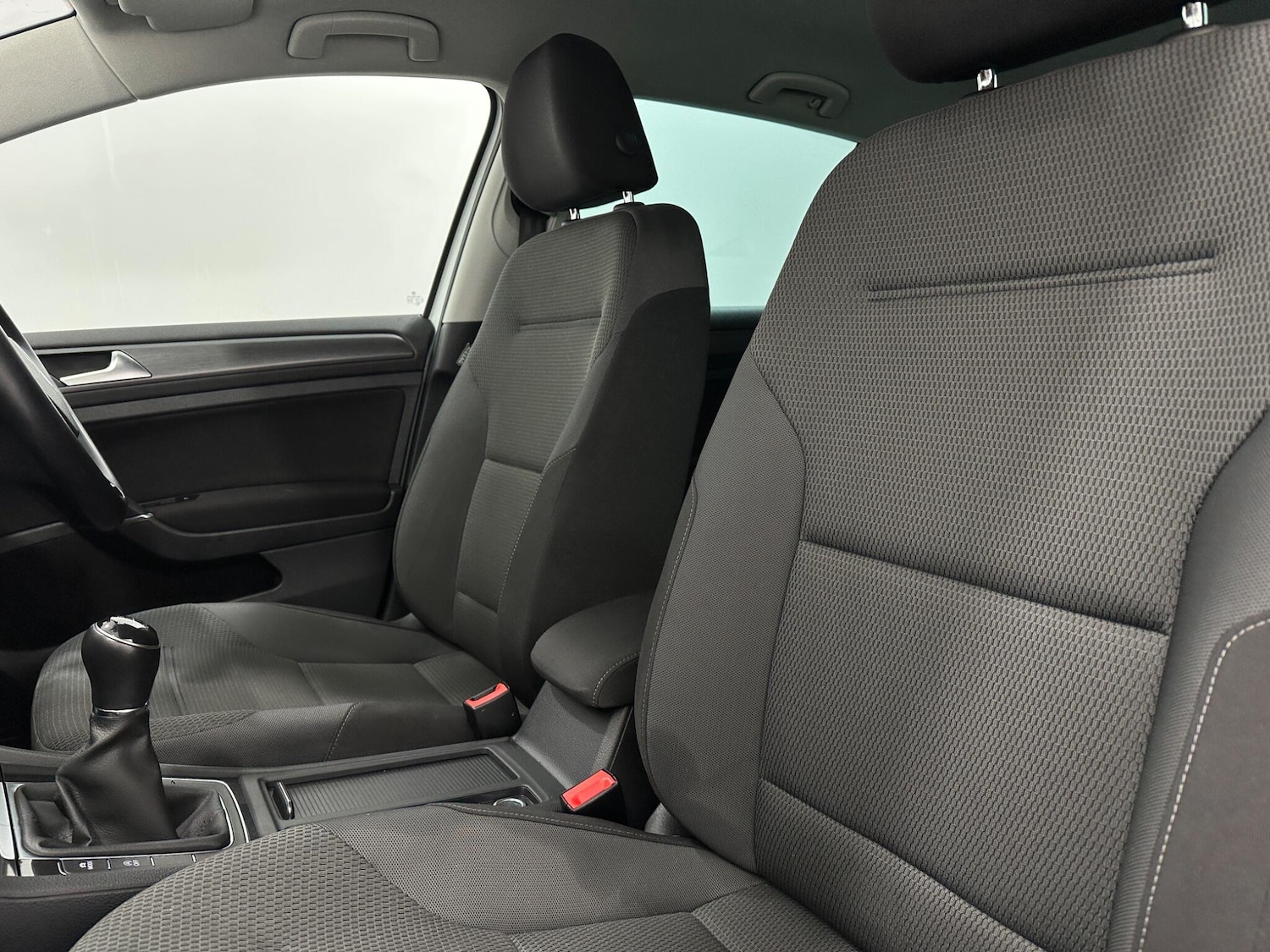 Used Volkswagen Golf 2019 for sale - 76878481: Photo 35