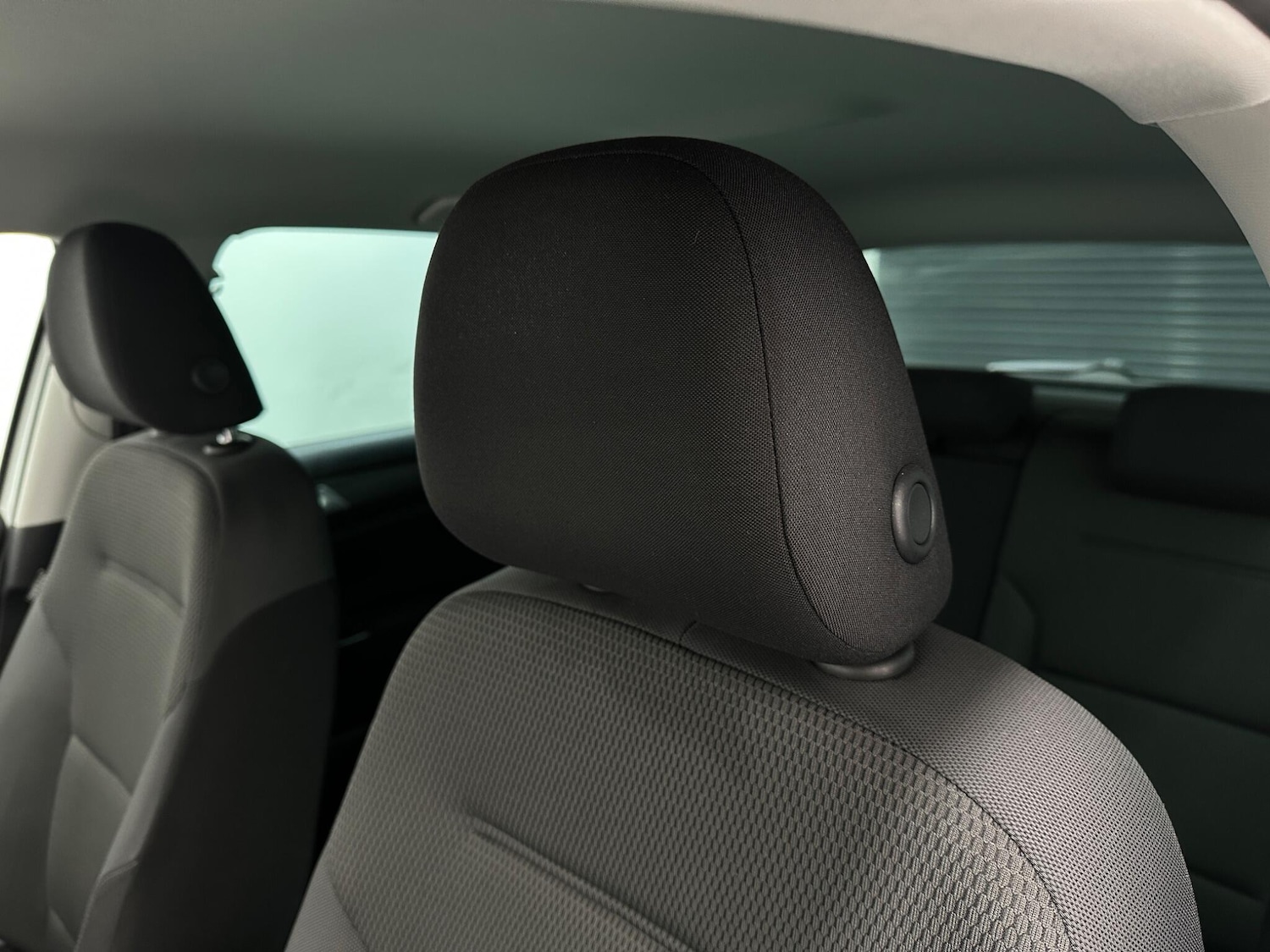 Used Volkswagen Golf 2019 for sale - 76878481: Photo 36