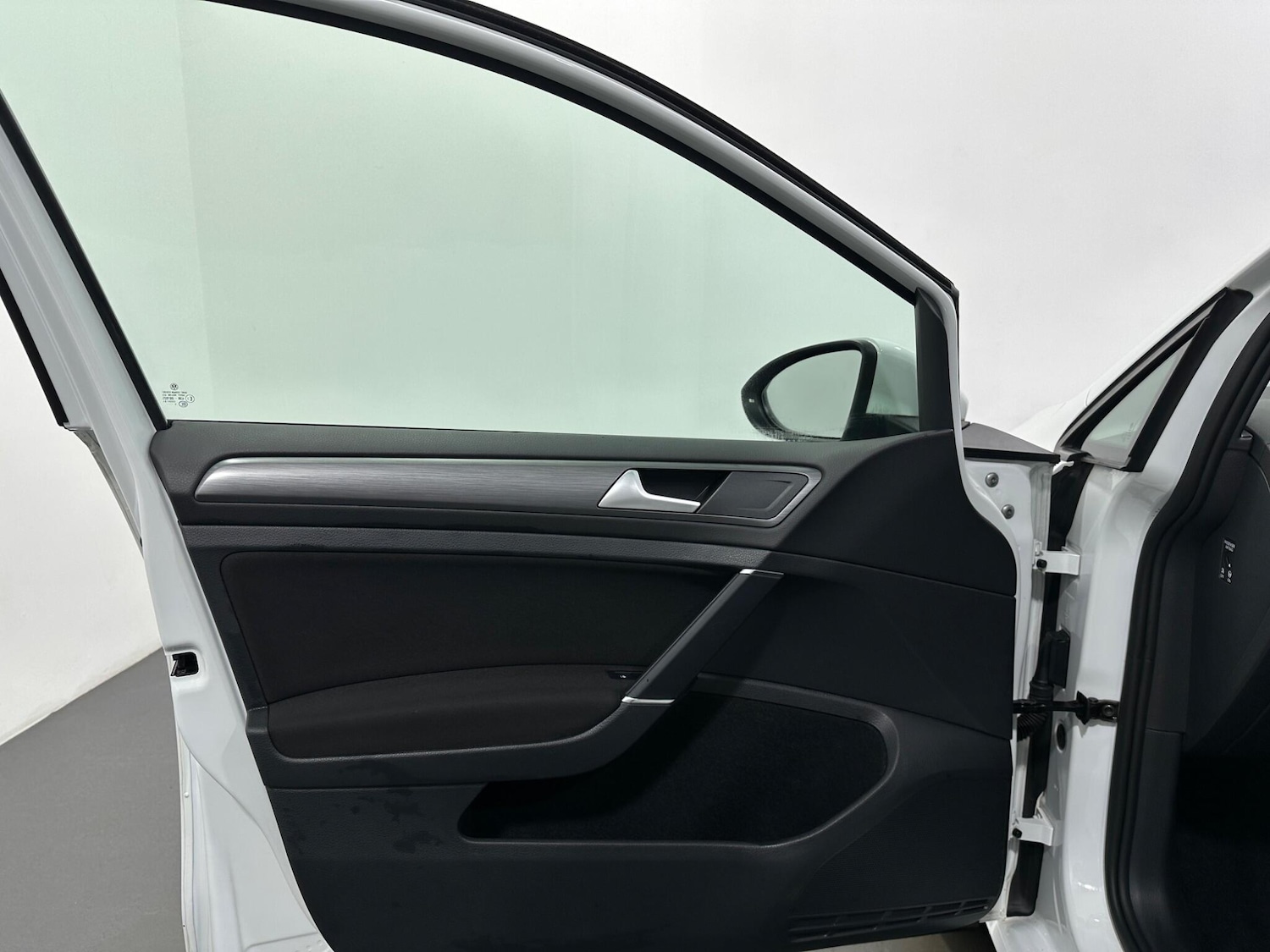 Used Volkswagen Golf 2019 for sale - 76878481: Photo 37