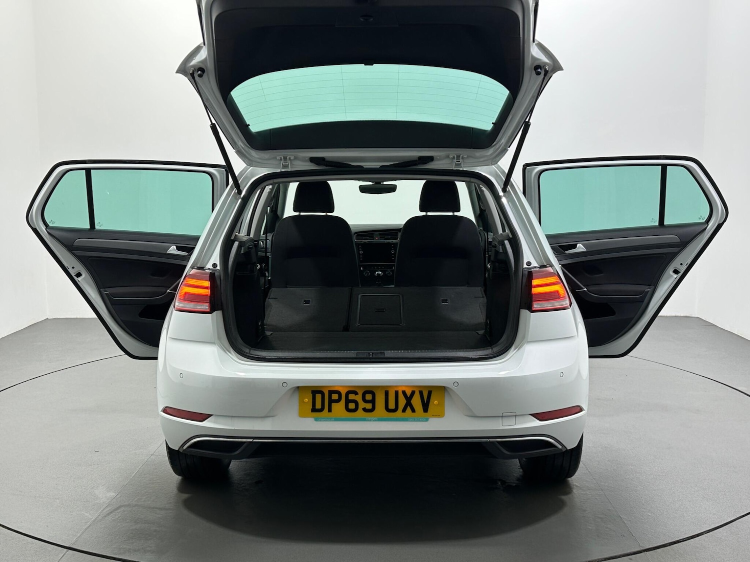 Used Volkswagen Golf 2019 for sale - 76878481: Photo 45