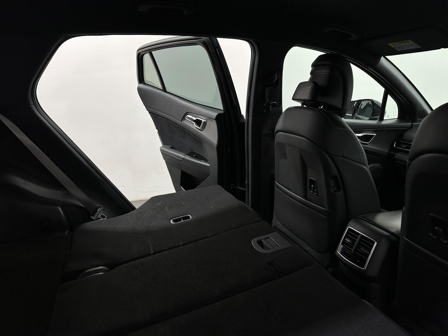 Used Kia Sportage 2023 for sale - 77982428: Photo 48