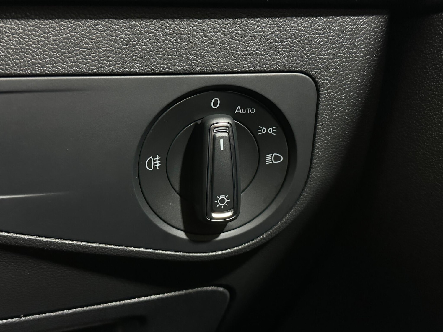 Used Volkswagen Tiguan 2021 for sale - 76878529: Photo 17