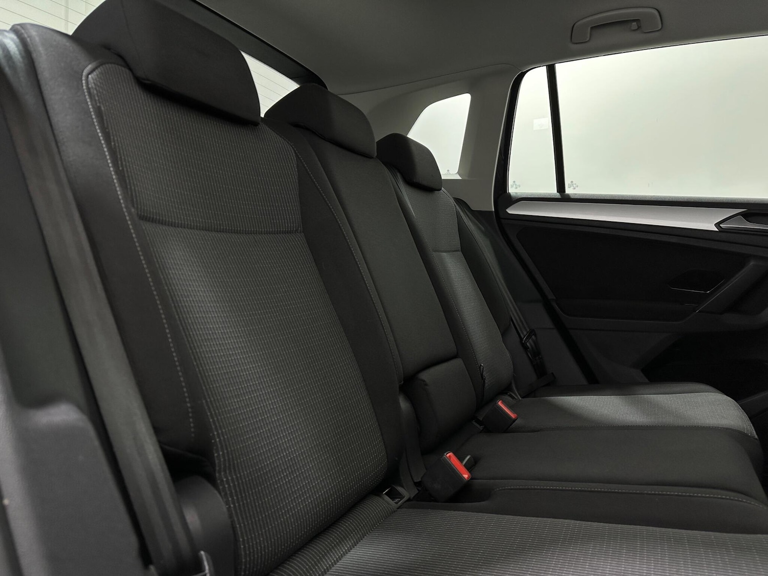 Used Volkswagen Tiguan 2021 for sale - 76878529: Photo 39