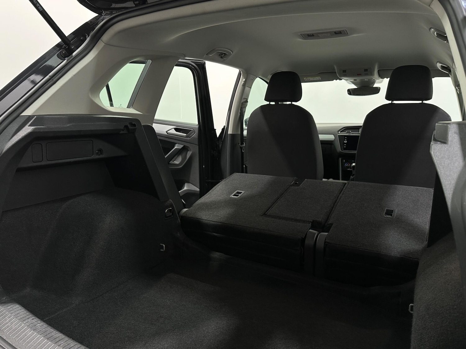 Used Volkswagen Tiguan 2021 for sale - 76878529: Photo 42