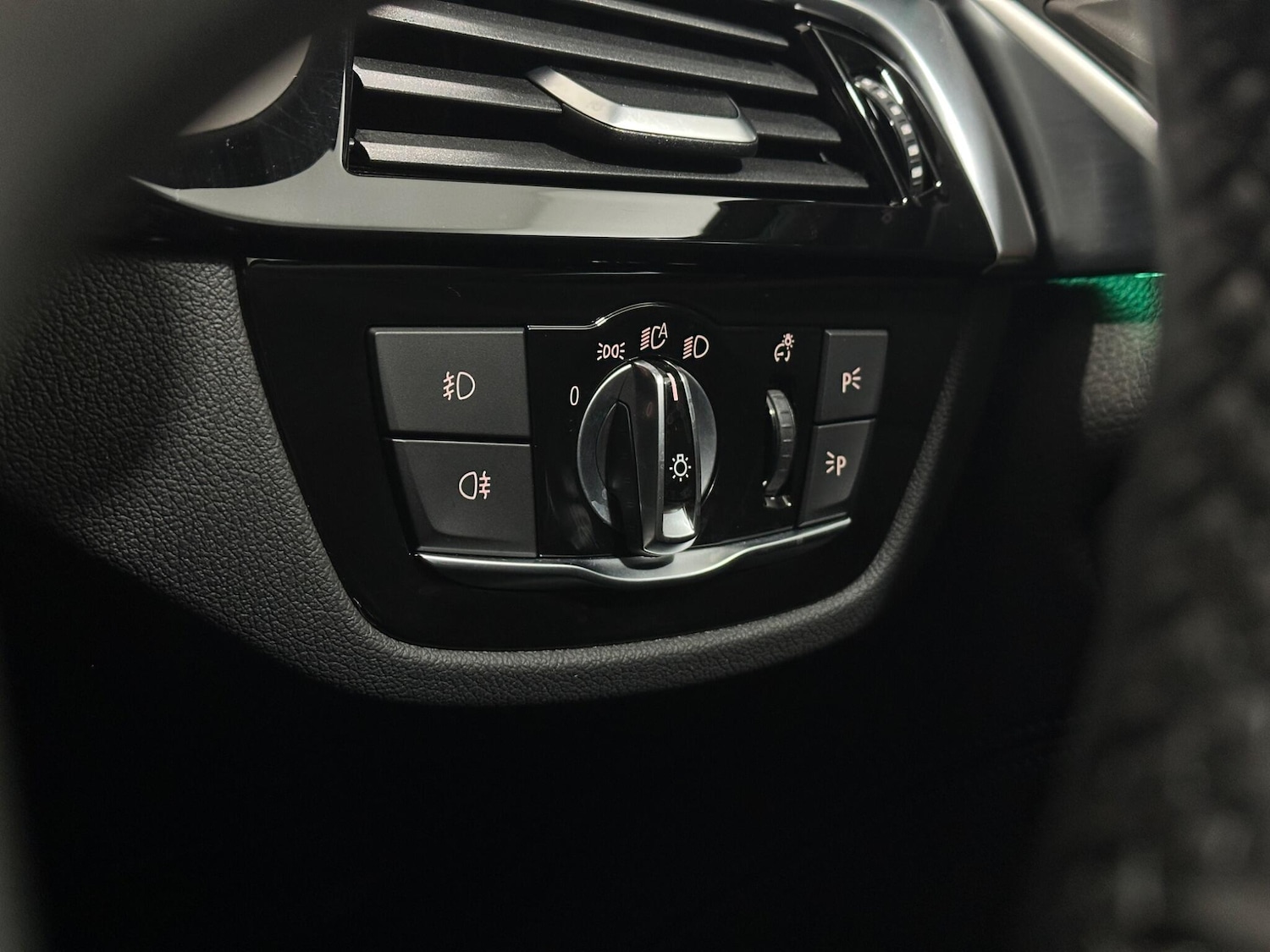 Used BMW 5 Series for sale - 77683837: Photo 17