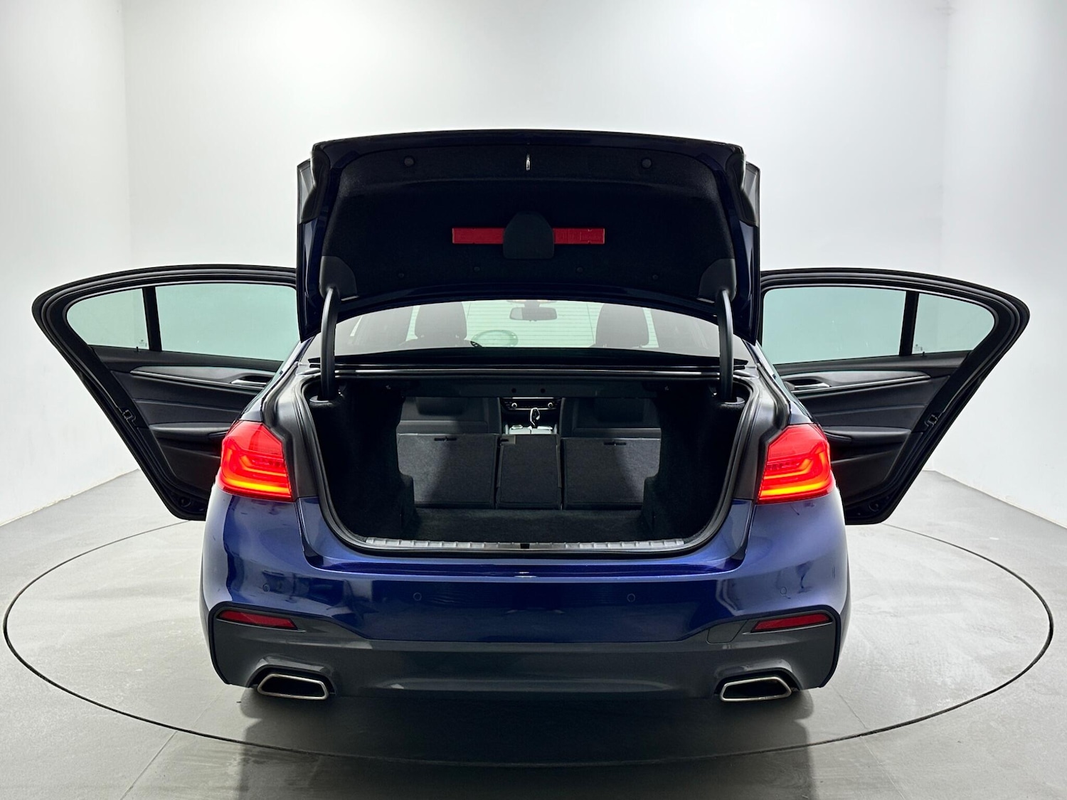 Used BMW 5 Series for sale - 77683837: Photo 44