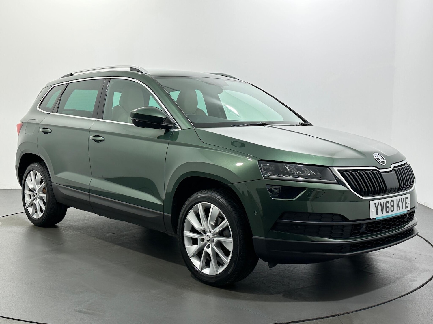 Used Skoda Karoq 2019 for sale - 76878841: Photo 1