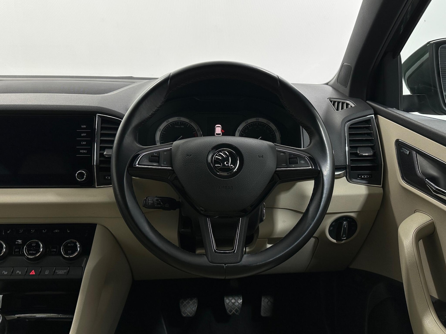 Used Skoda Karoq 2019 for sale - 76878841: Photo 12