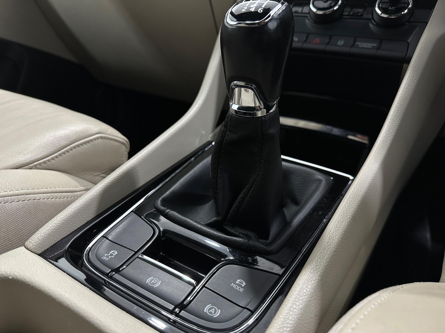 Used Skoda Karoq 2019 for sale - 76878841: Photo 20