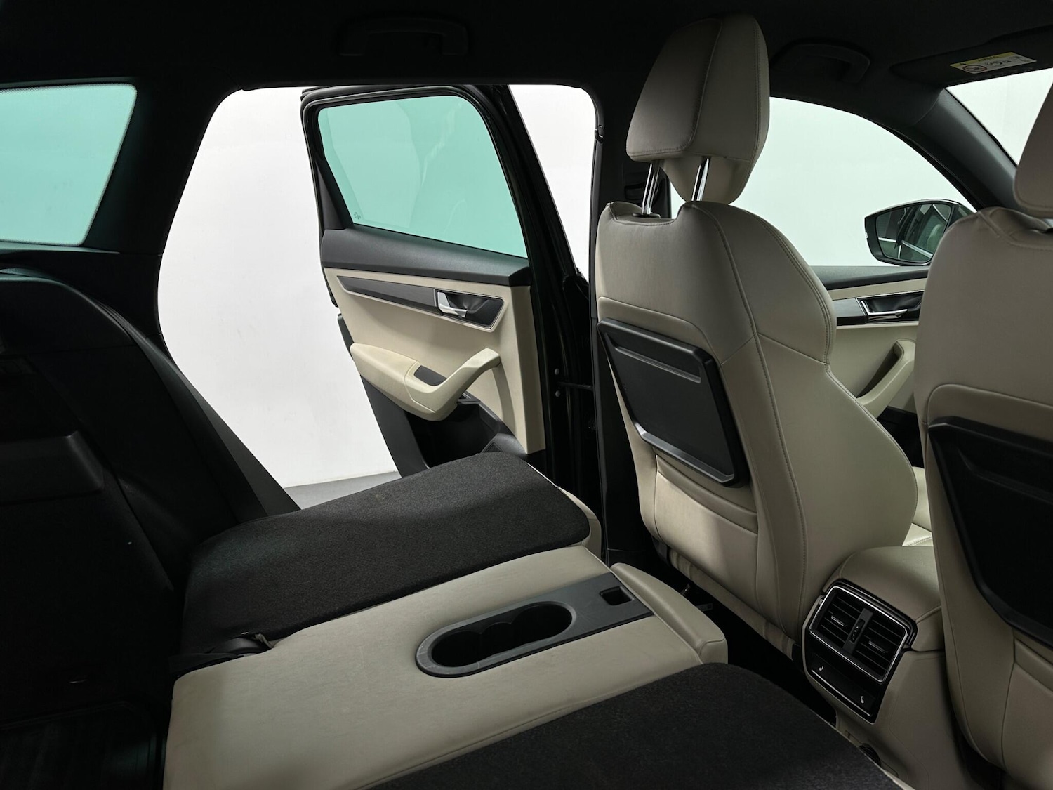 Used Skoda Karoq 2019 for sale - 76878841: Photo 45