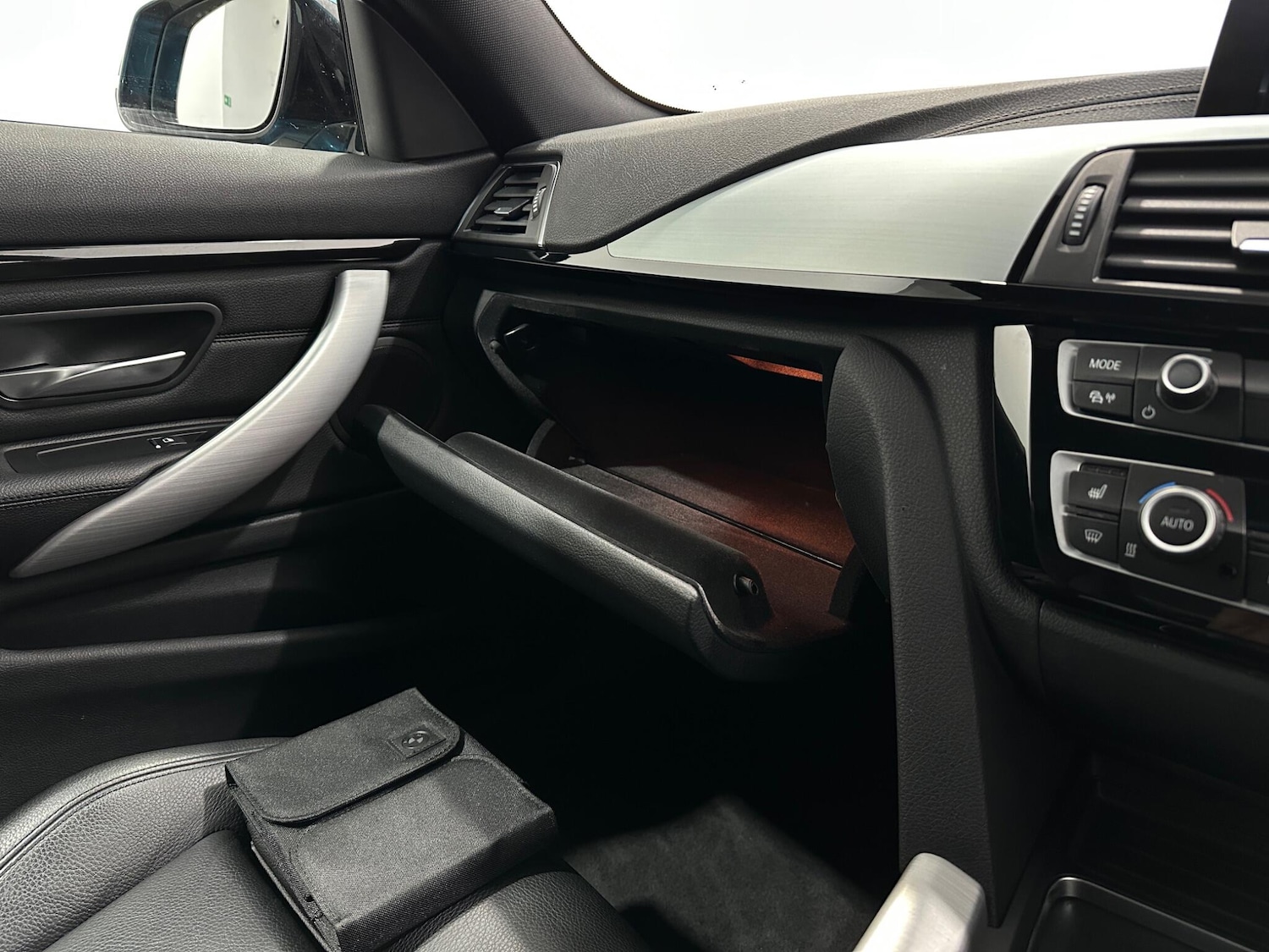 Used BMW 4 Series 2019 for sale - 77352078: Photo 29