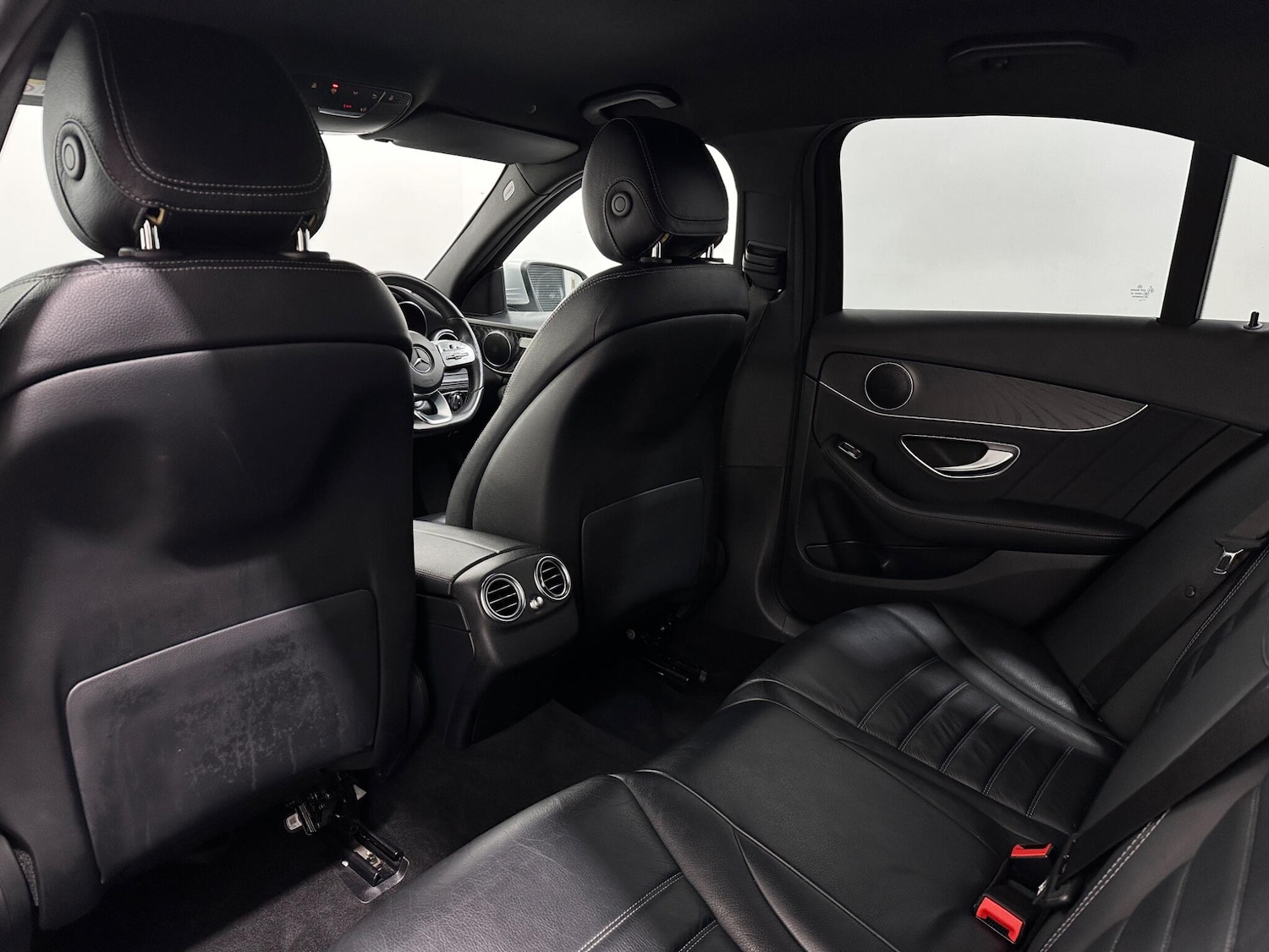 Used Mercedes-Benz C Class 2020 for sale - 77646364: Photo 39