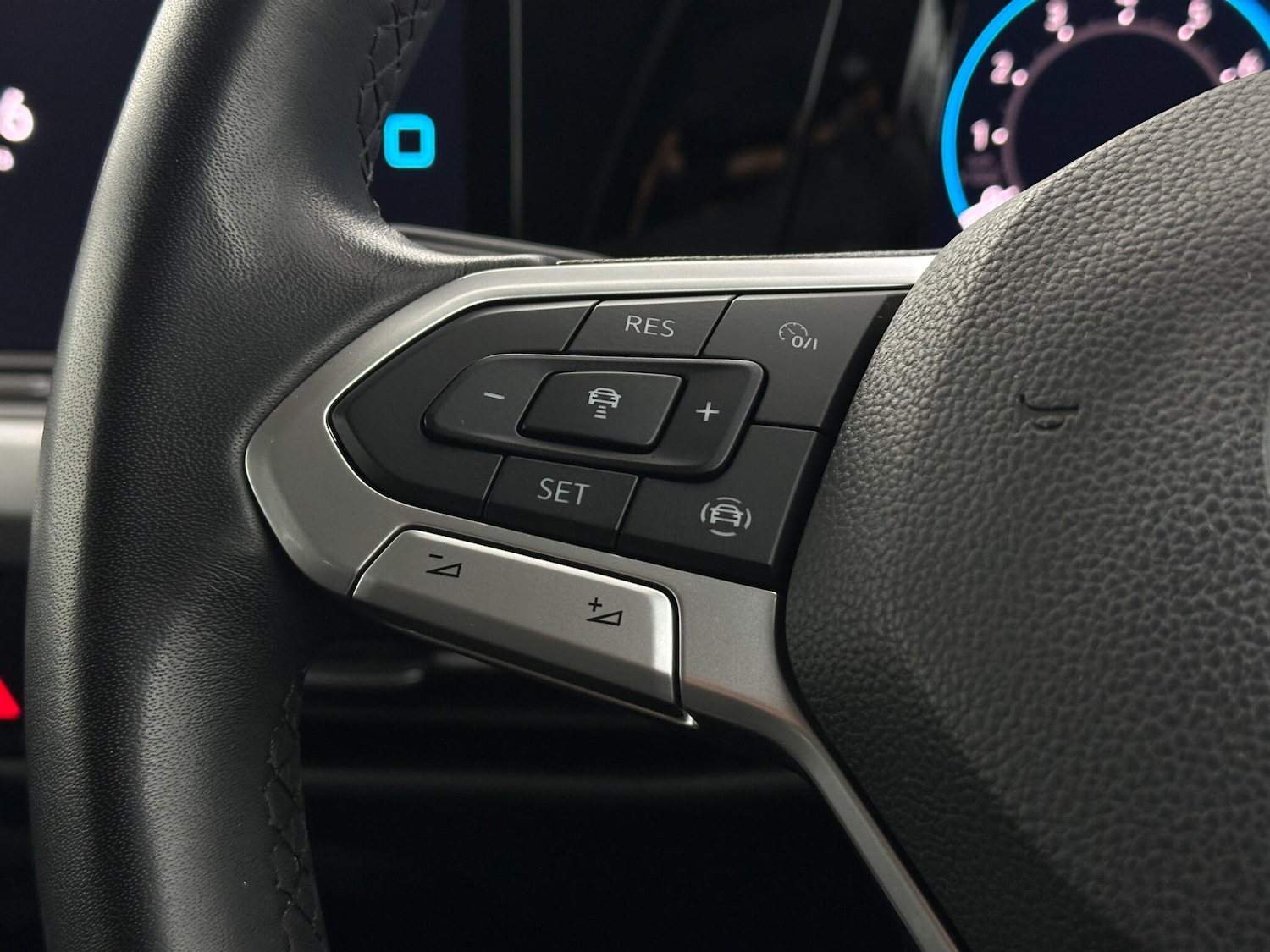 Used Volkswagen Golf for sale - 77484560: Photo 14