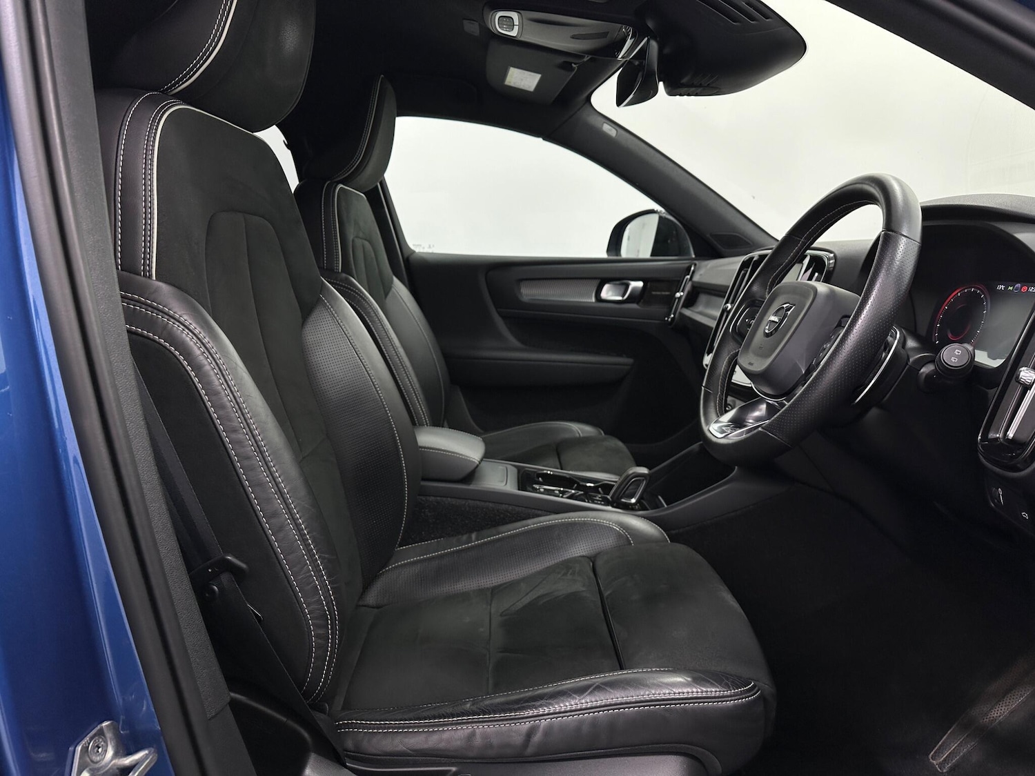 Used Volvo XC40 2020 for sale - 78204004: Photo 32