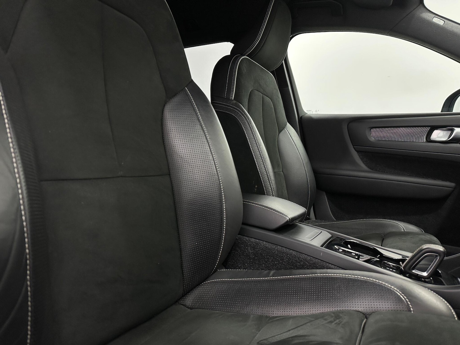 Used Volvo XC40 2020 for sale - 78204004: Photo 33