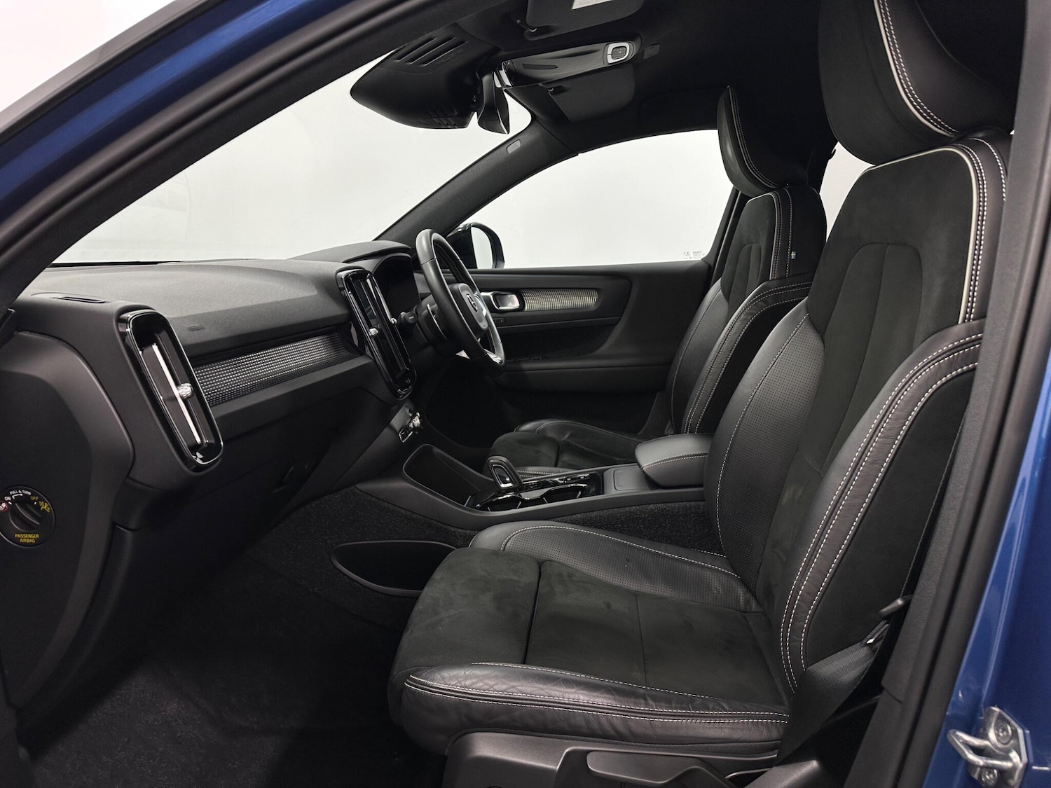 Used Volvo XC40 2020 for sale - 78204004: Photo 35