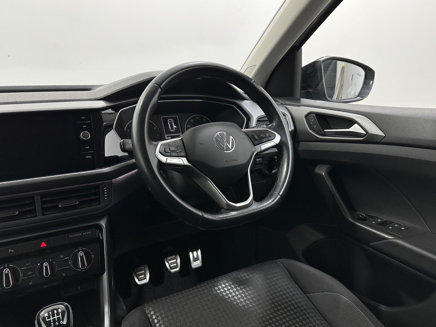 Used Volkswagen T-Cross 2021 for sale - 78101143: Photo 11