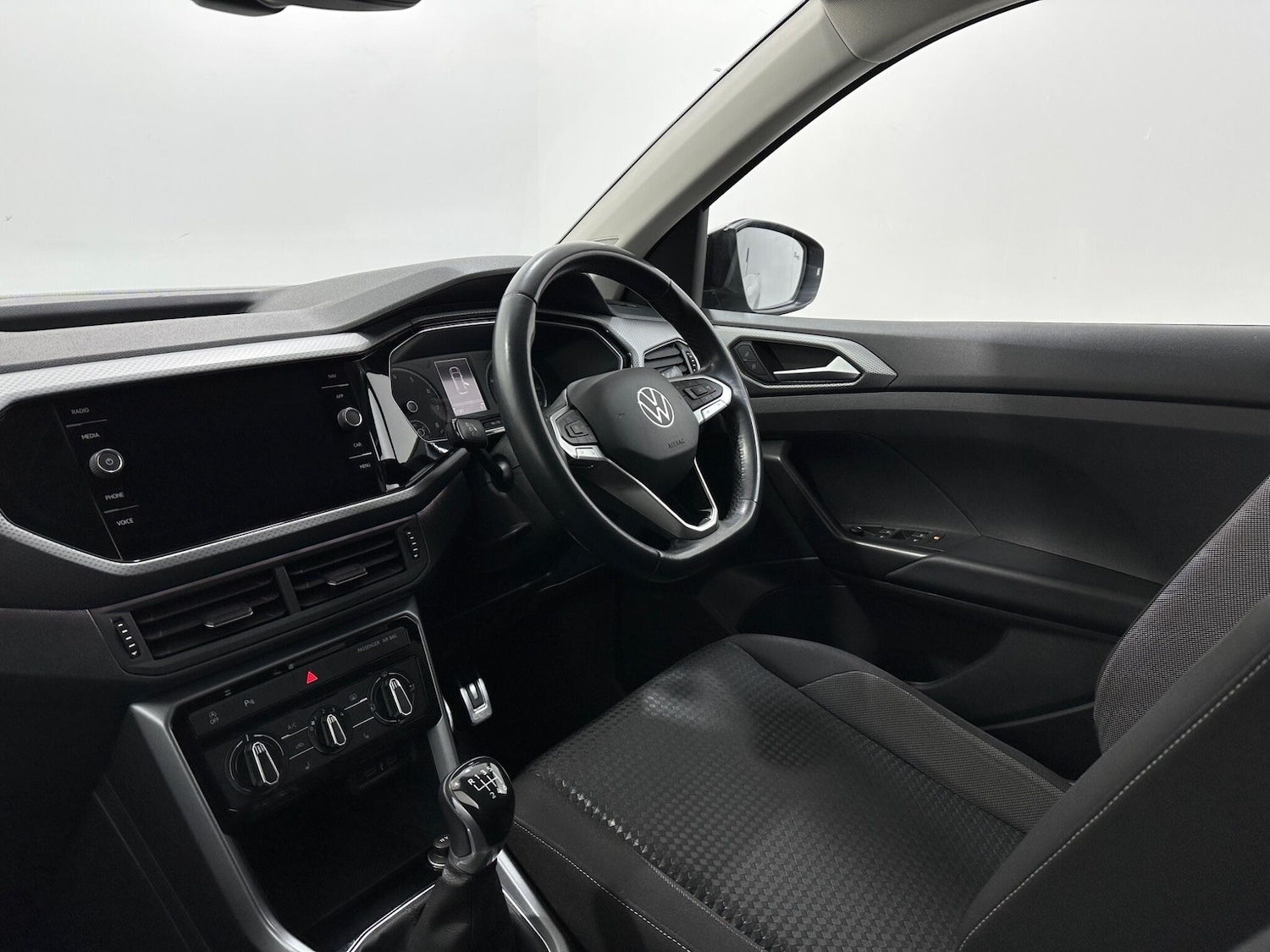 Used Volkswagen T-Cross 2021 for sale - 78101143: Photo 31