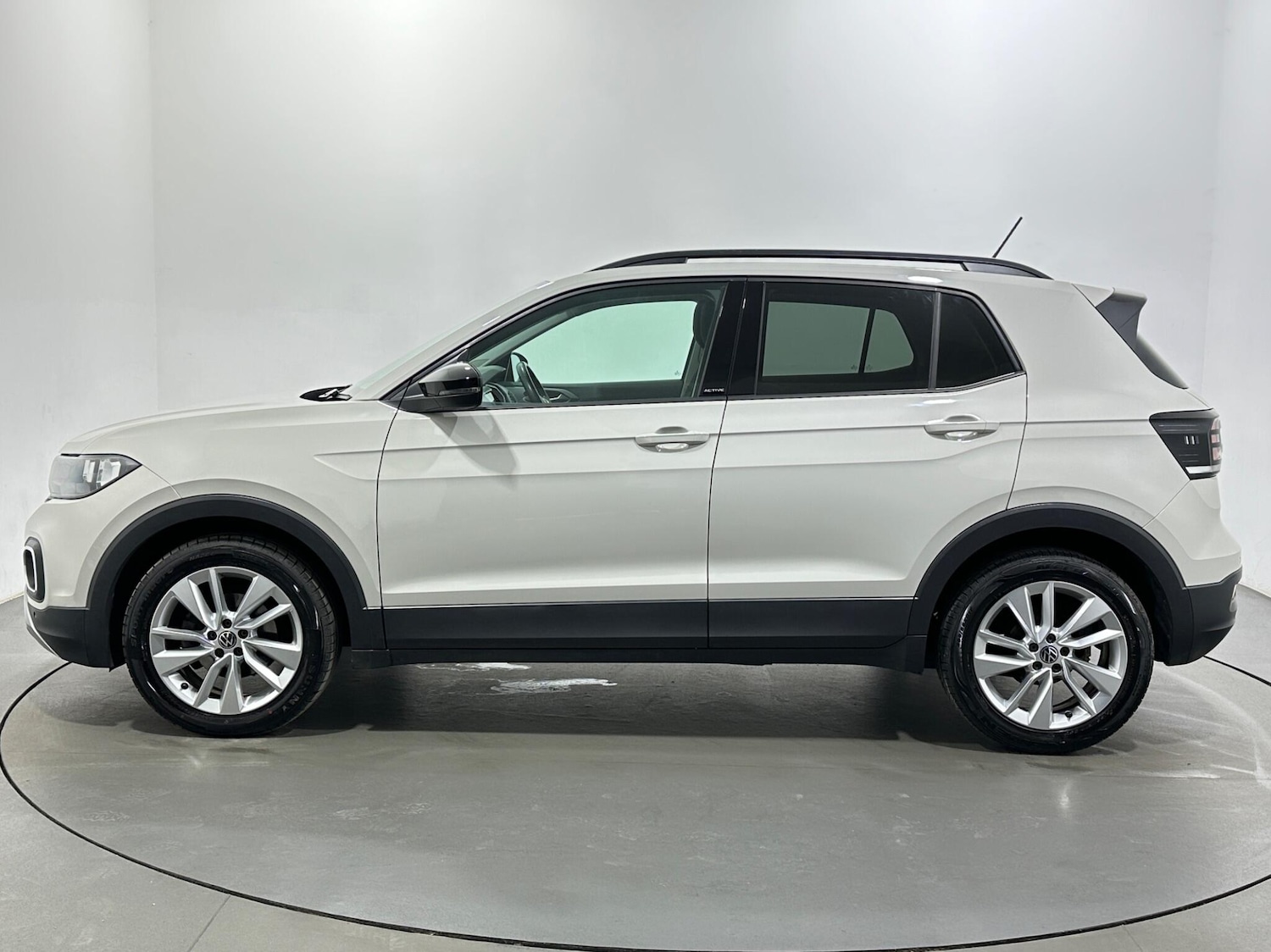 Used Volkswagen T-Cross 2021 for sale - 78101143: Photo 5