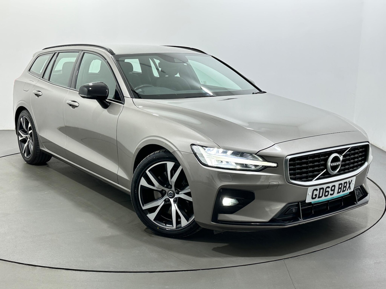 Used Volvo V60 2019 for sale - 78157452: Photo 54