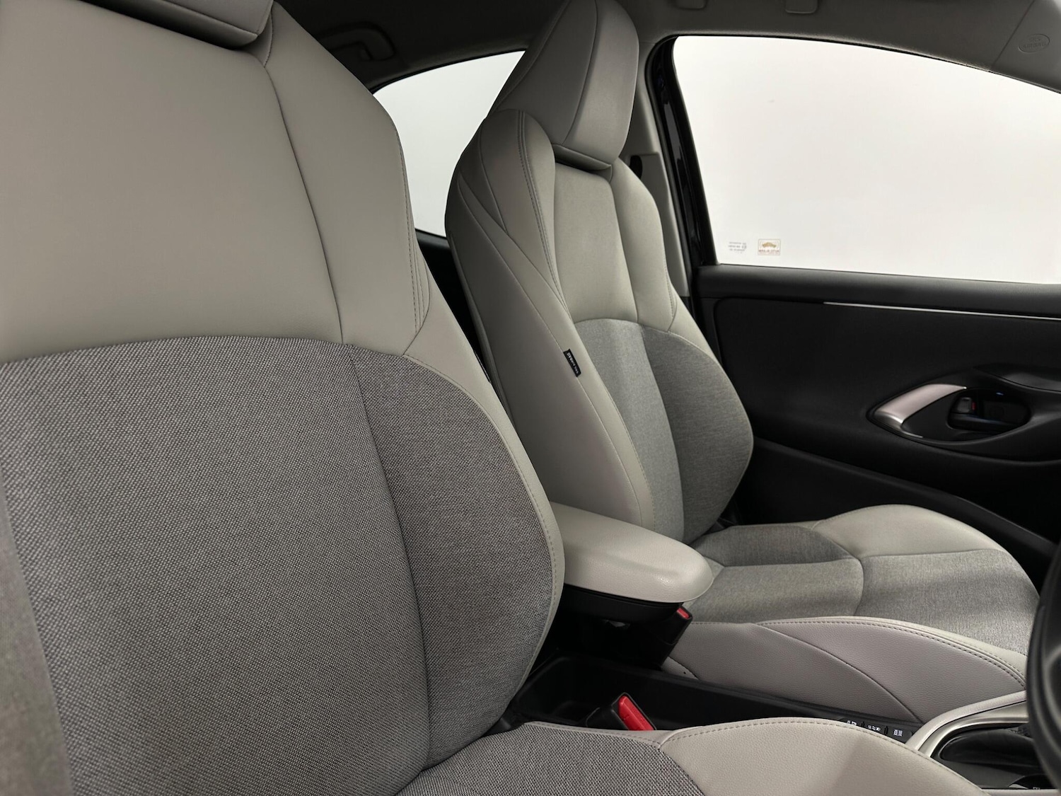 Used Toyota Yaris 2022 for sale - 76878586: Photo 26