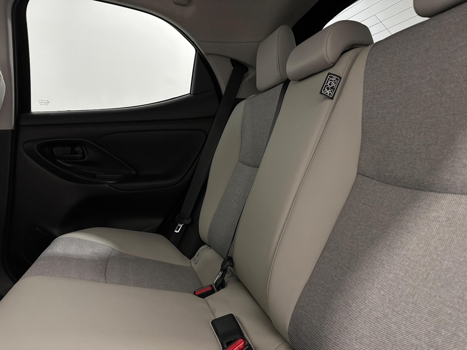 Used Toyota Yaris 2022 for sale - 76878586: Photo 34