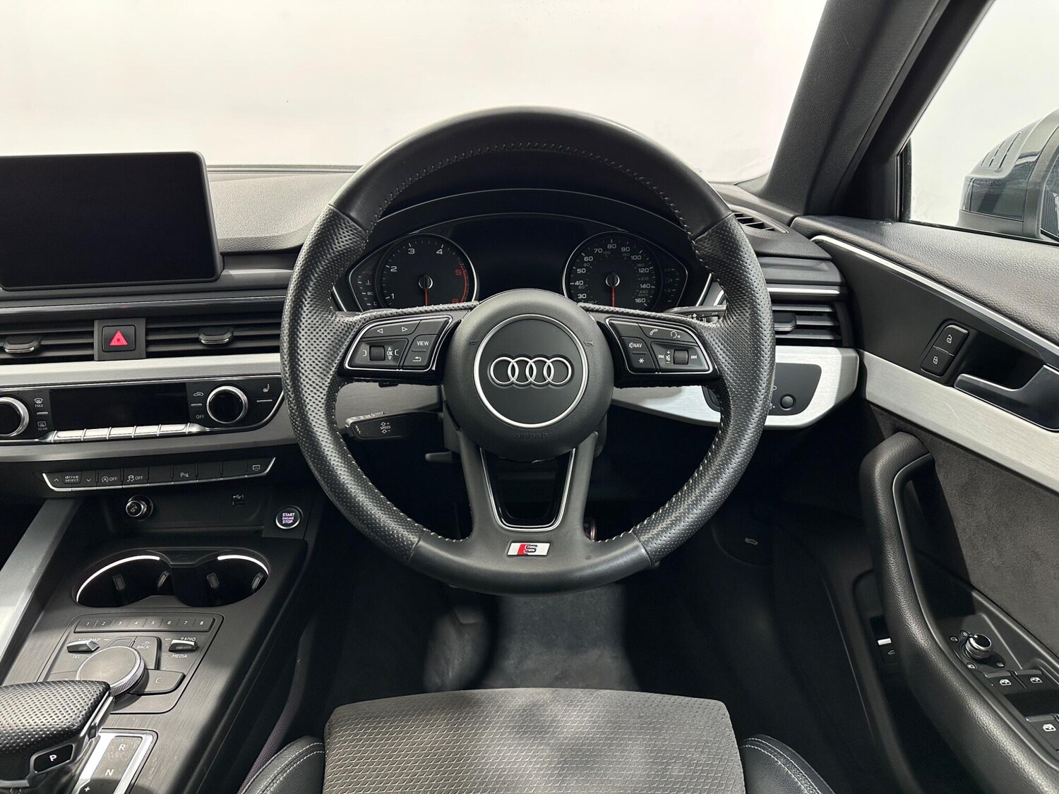 Used Audi A4 Avant for sale - 77784193: Photo 13