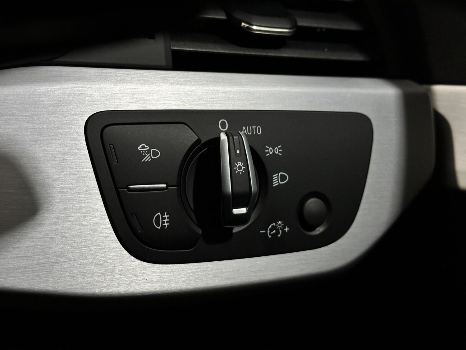 Used Audi A4 Avant for sale - 77784193: Photo 18