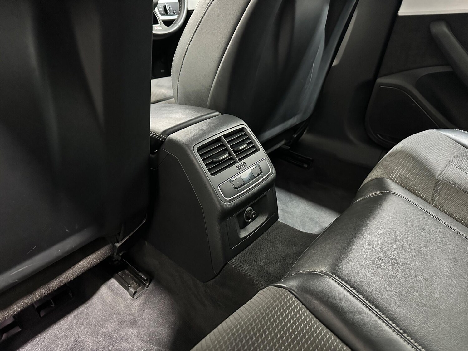 Used Audi A4 Avant for sale - 77784193: Photo 39