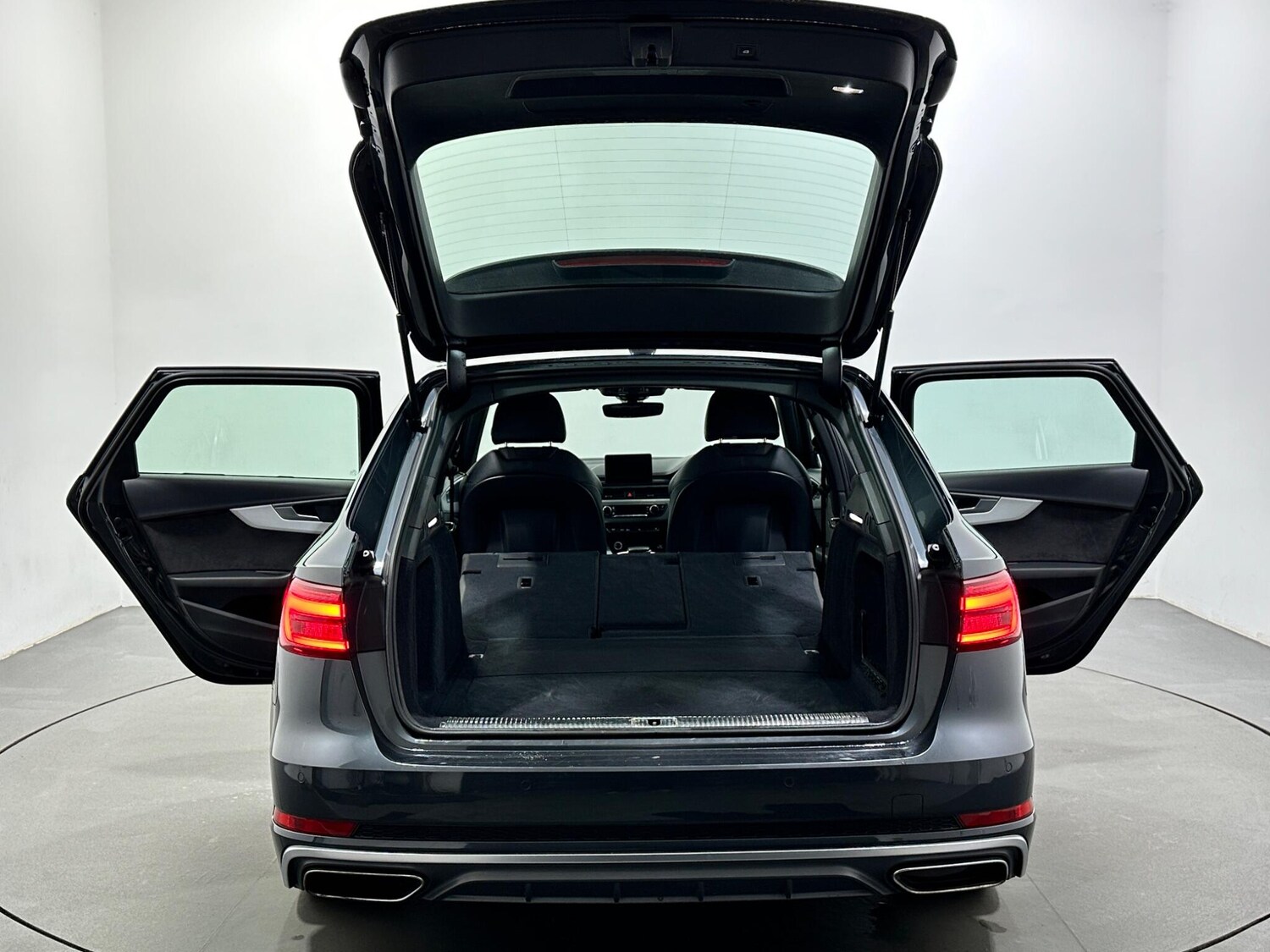 Used Audi A4 Avant for sale - 77784193: Photo 45