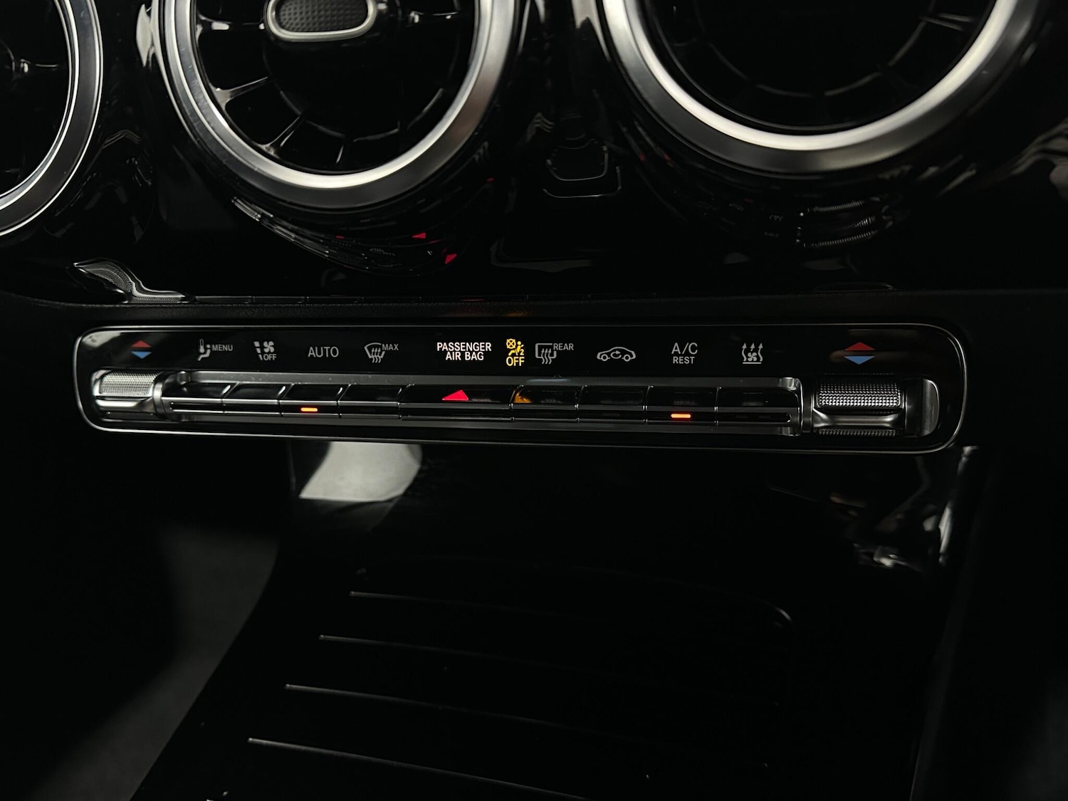 Used Mercedes-Benz A-Class for sale - 77977696: Photo 23