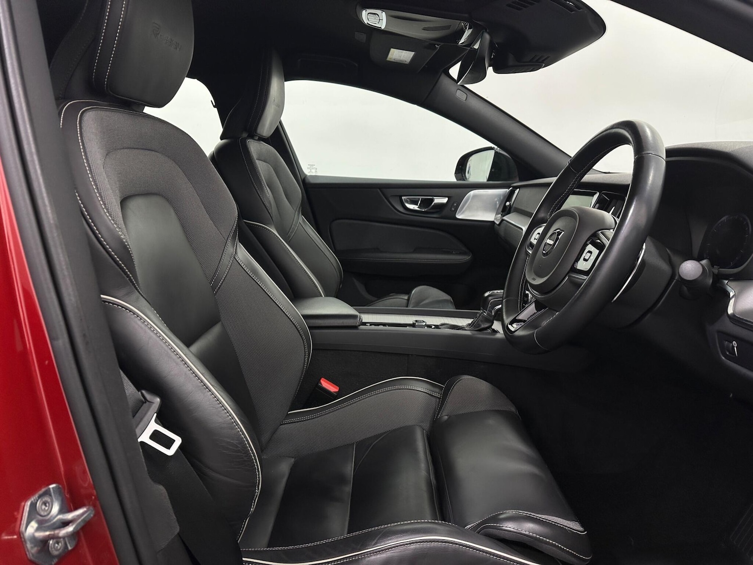 Used Volvo S60 2019 for sale - 77565025: Photo 35