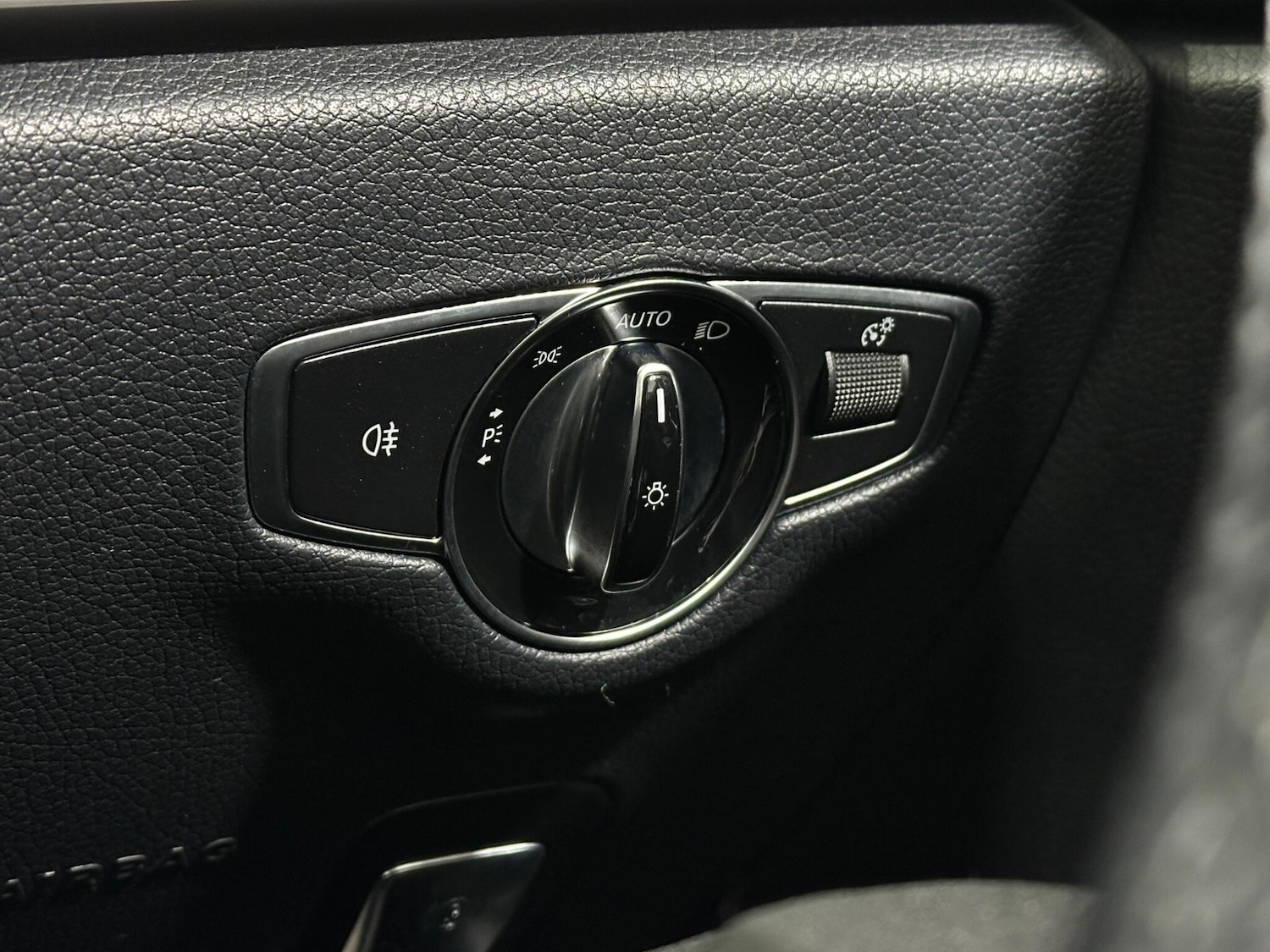 Used Mercedes-Benz E Class 2018 for sale - 77097992: Photo 17