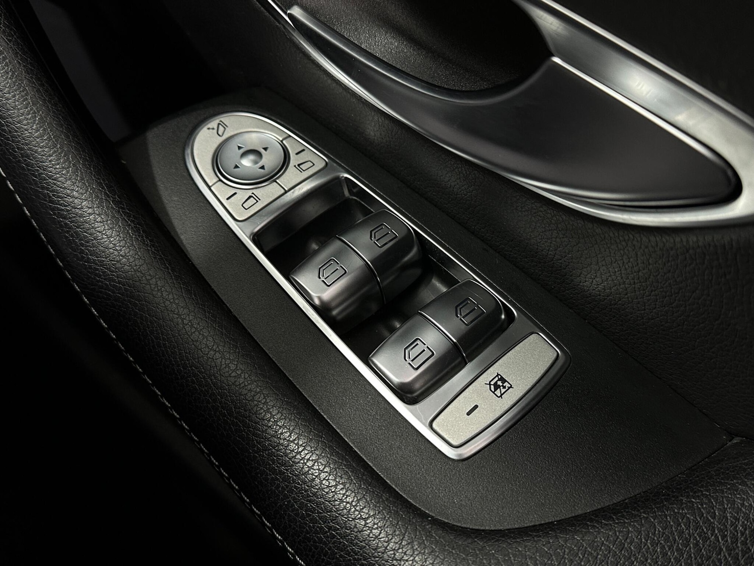 Used Mercedes-Benz E Class 2018 for sale - 77097992: Photo 18