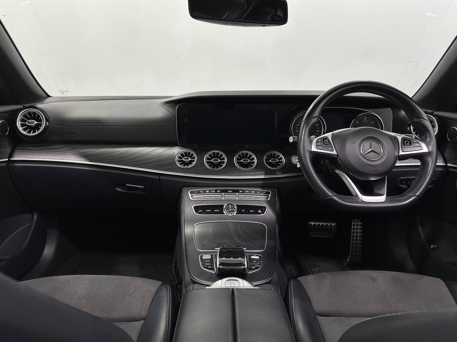 Used Mercedes-Benz E Class 2018 for sale - 77097992: Photo 20