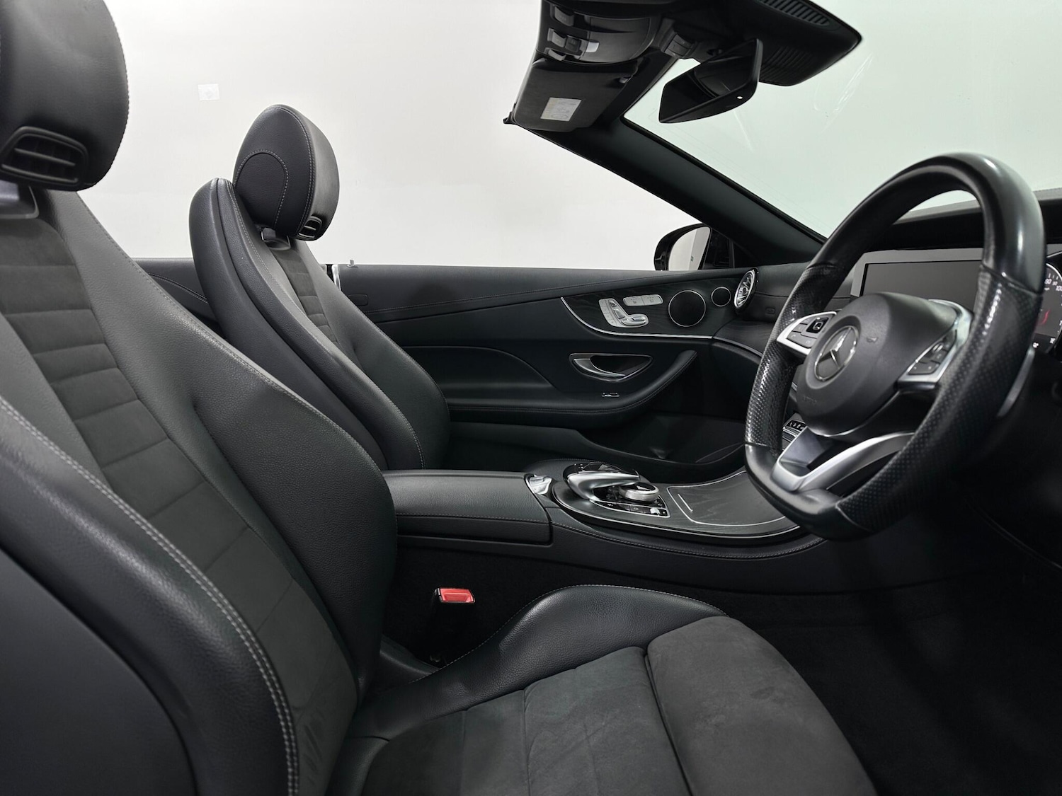 Used Mercedes-Benz E Class 2018 for sale - 77097992: Photo 33