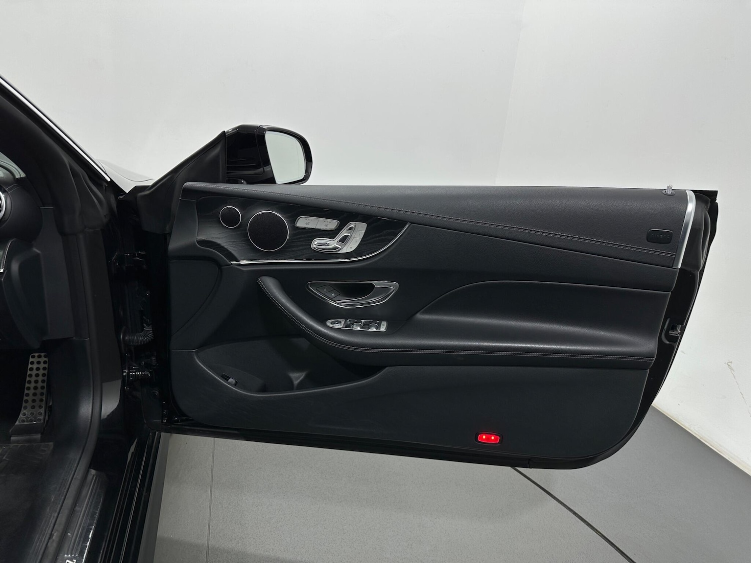 Used Mercedes-Benz E Class 2018 for sale - 77097992: Photo 35