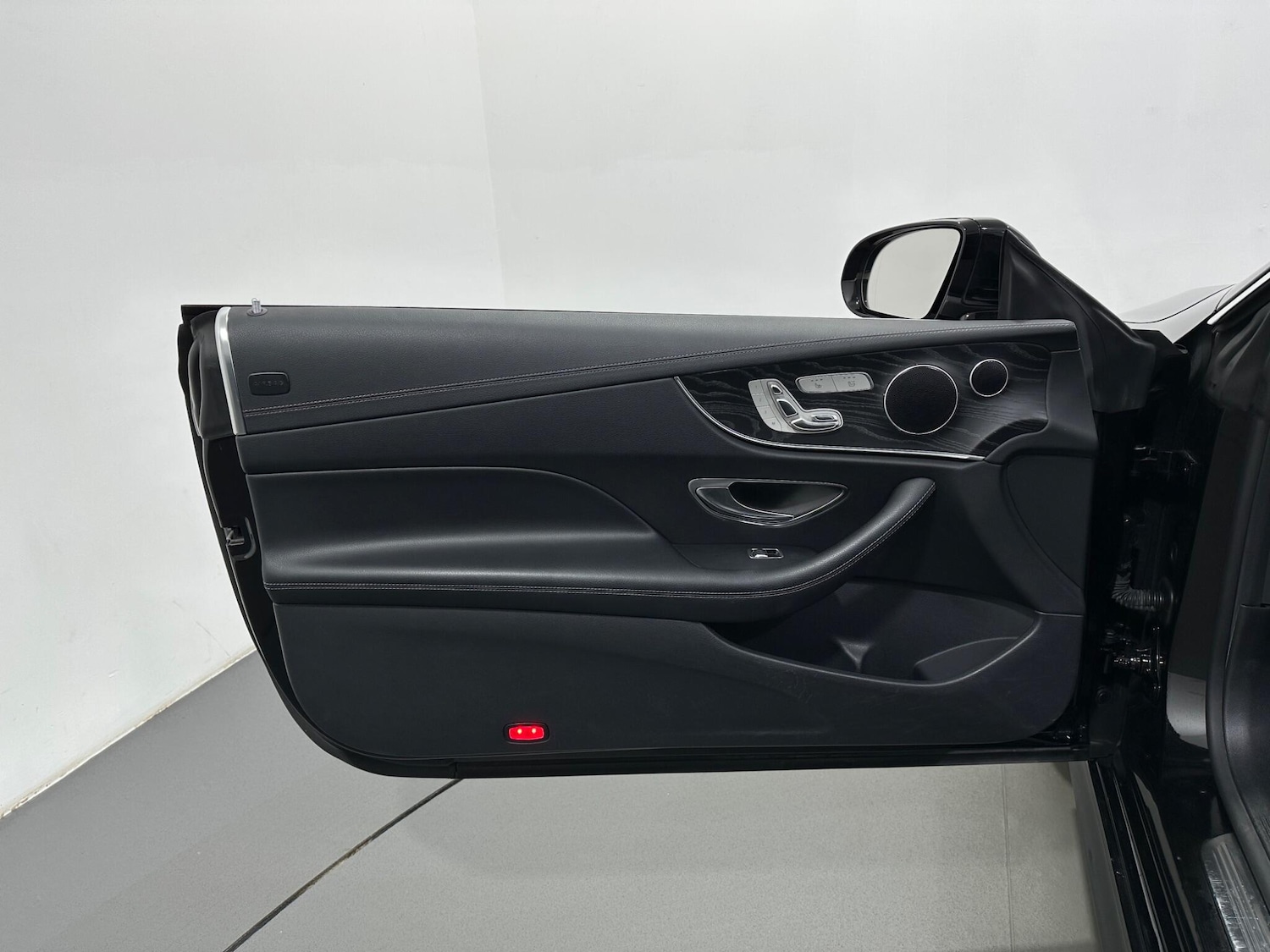 Used Mercedes-Benz E Class 2018 for sale - 77097992: Photo 38