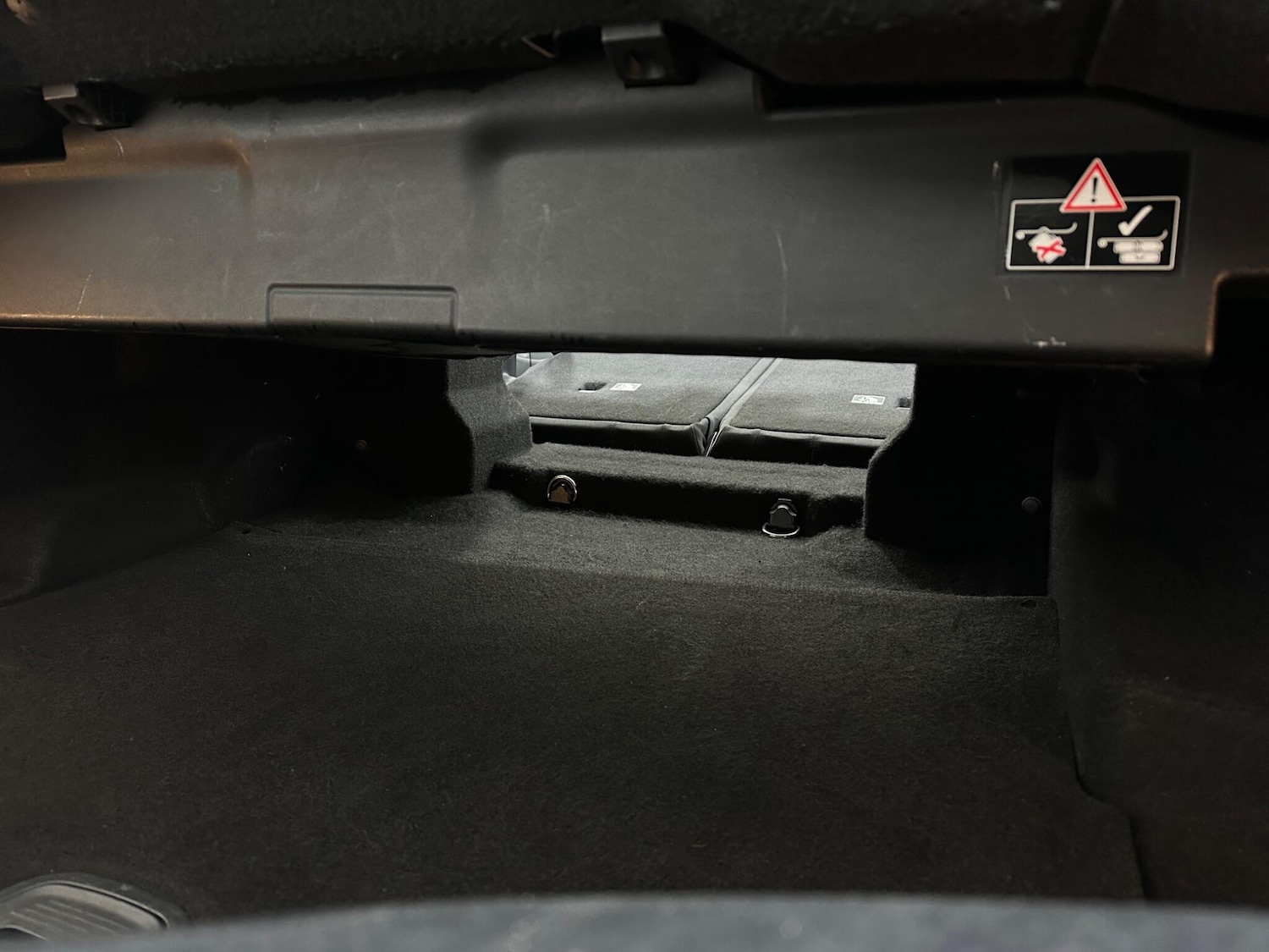 Used Mercedes-Benz E Class 2018 for sale - 77097992: Photo 42