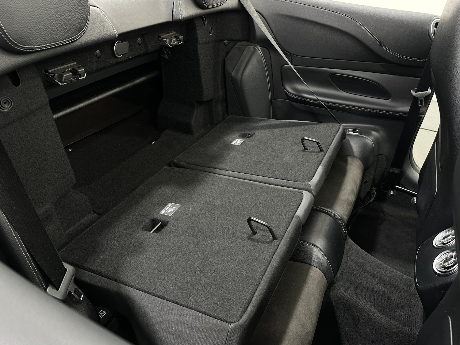 Used Mercedes-Benz E Class 2018 for sale - 77097992: Photo 43