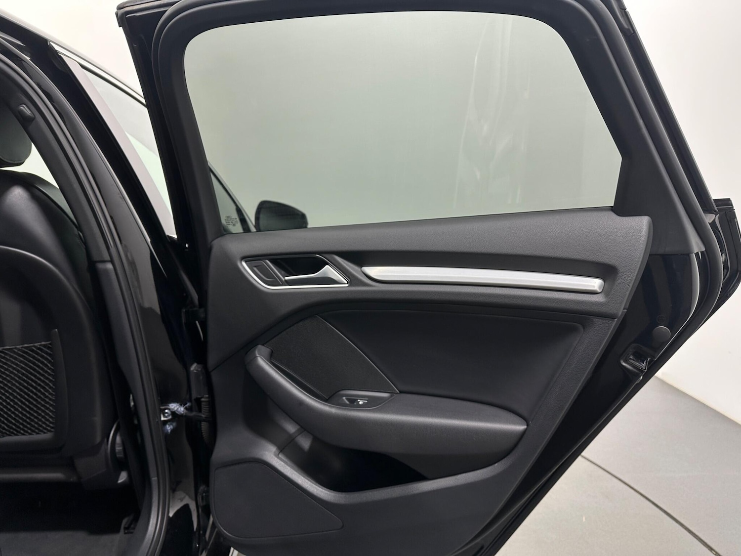 Used Audi A3 for sale - 77425377: Photo 43