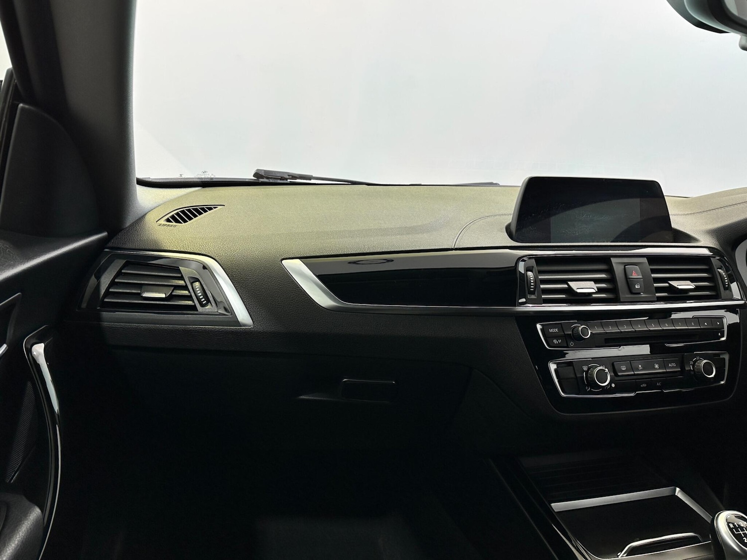 Used BMW 1 Series 2018 for sale - 77633578: Photo 28