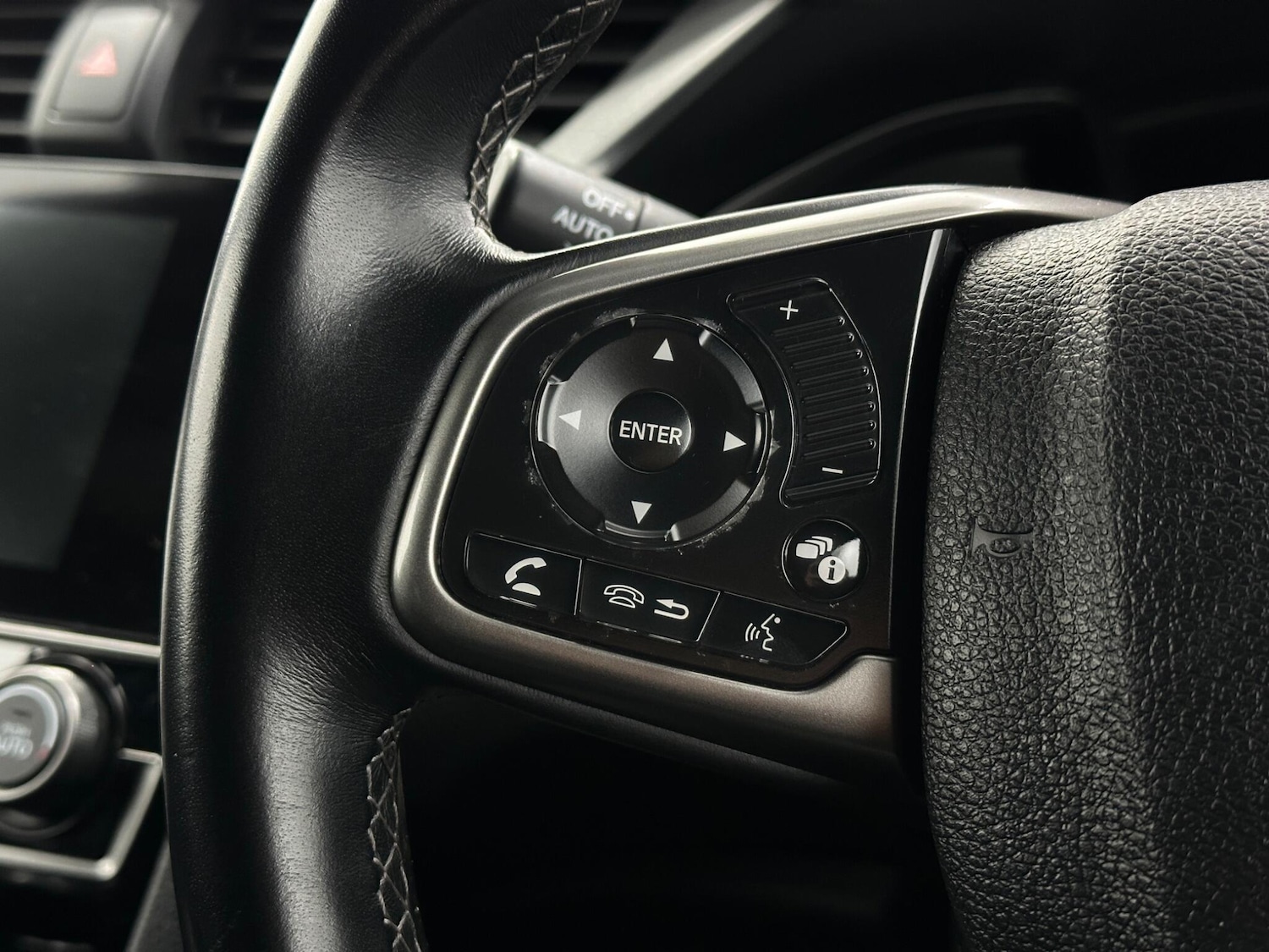 Used Honda Civic 2018 for sale - 76913321: Photo 13