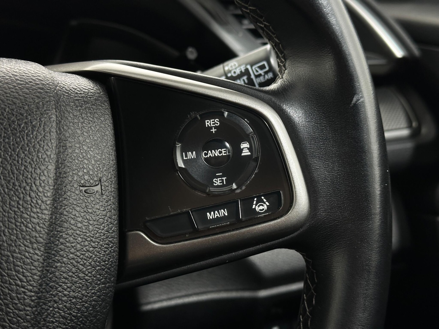 Used Honda Civic 2018 for sale - 76913321: Photo 14